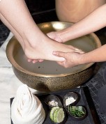 Botanical Detox Foot Treatment