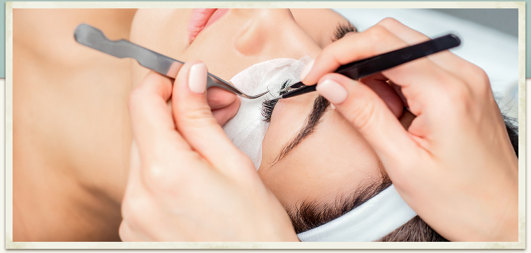 eyelash extension service